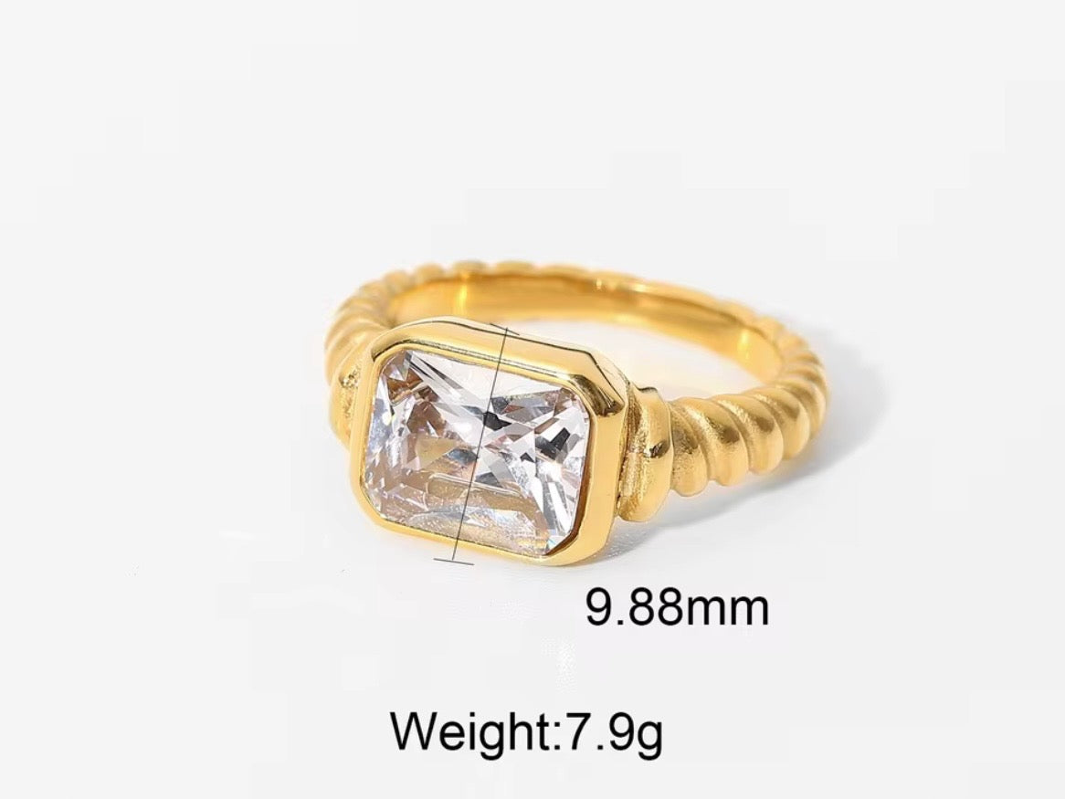 Vintage Gold Emerald-Cut Statement Ring | Bold Clear Stone Cocktail Ring | Classic Retro Style