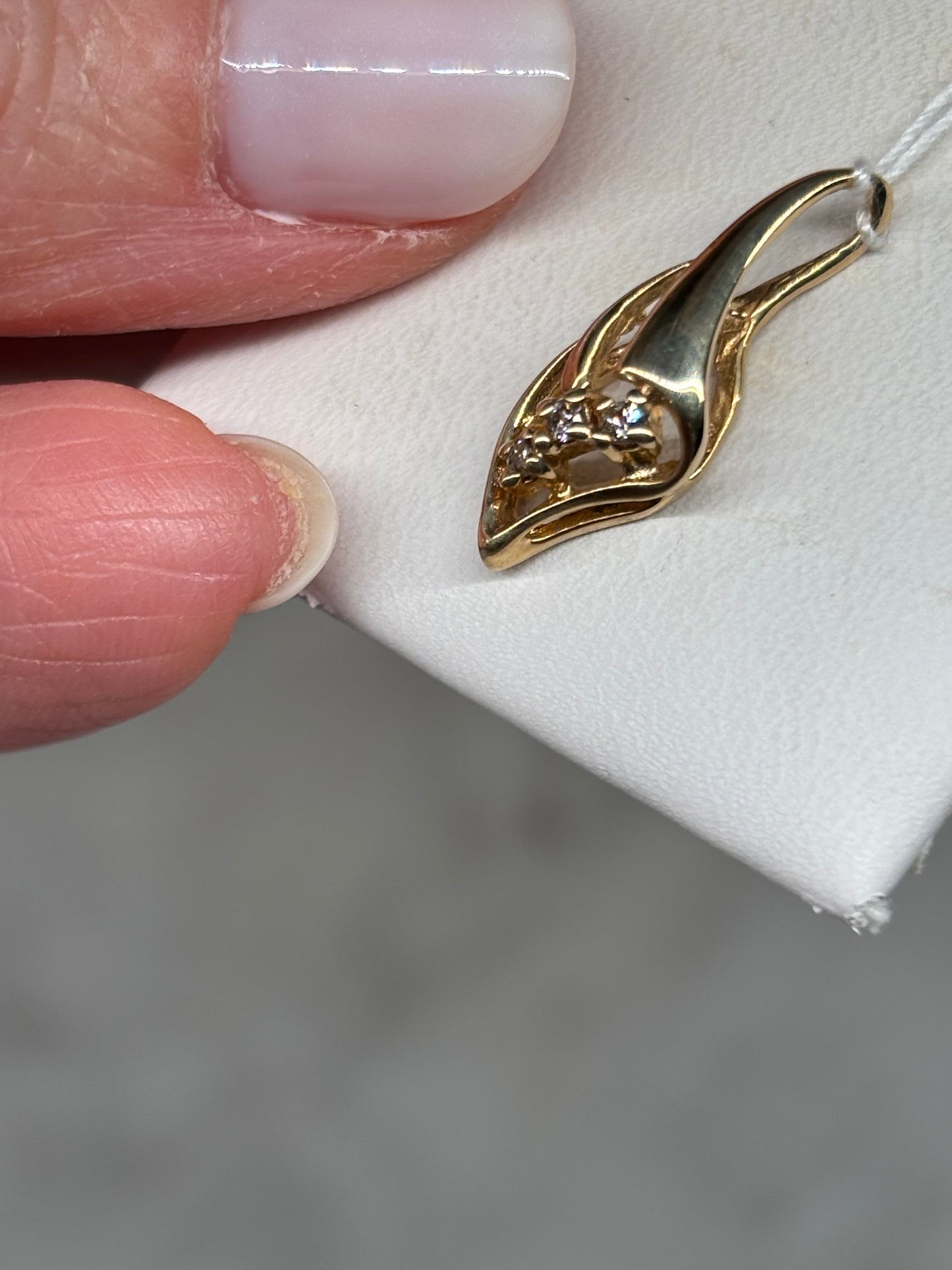 Vintage Diamond Teardrop 14K Yellow Gold Pendant