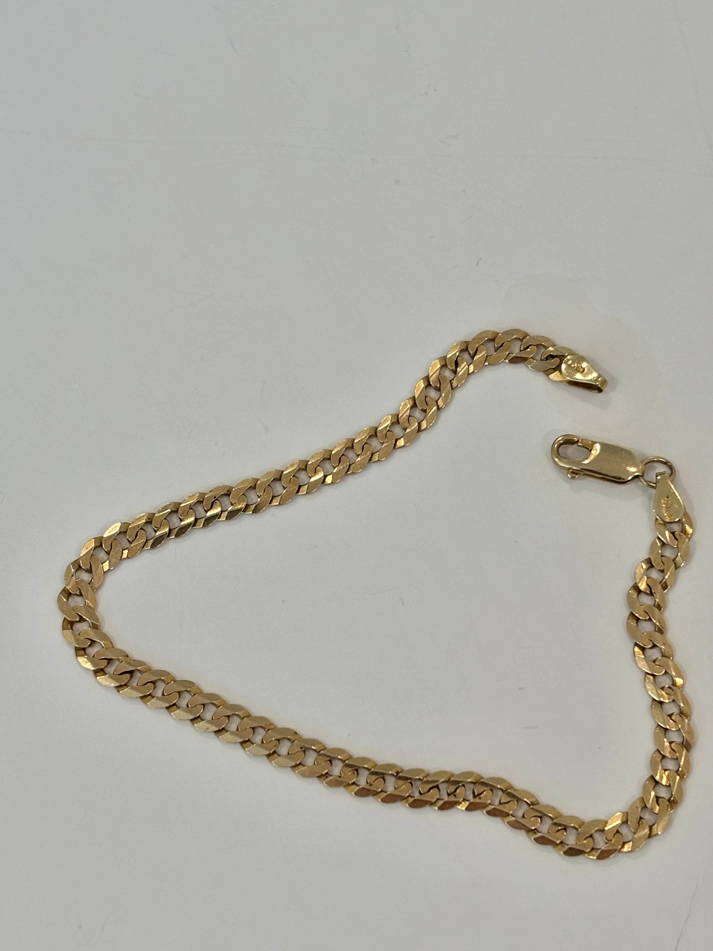 14k Solid Yellow Gold Cuban Curb Link Bracelet -Bold and Luxurious Statement Vintage