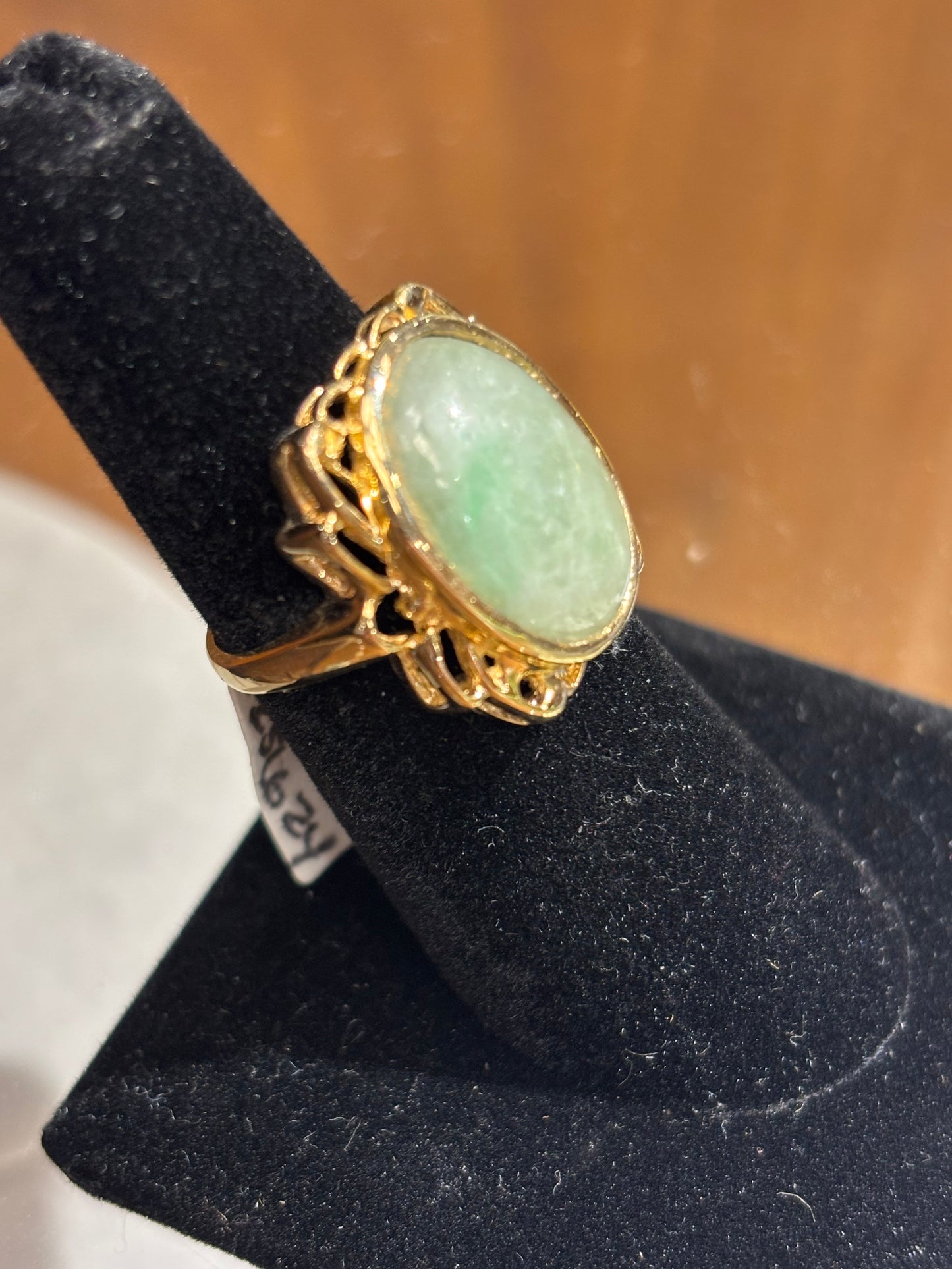 Vintage 14K Yellow Gold Jade Ring - Oval Cabochon Statement Jewelry
