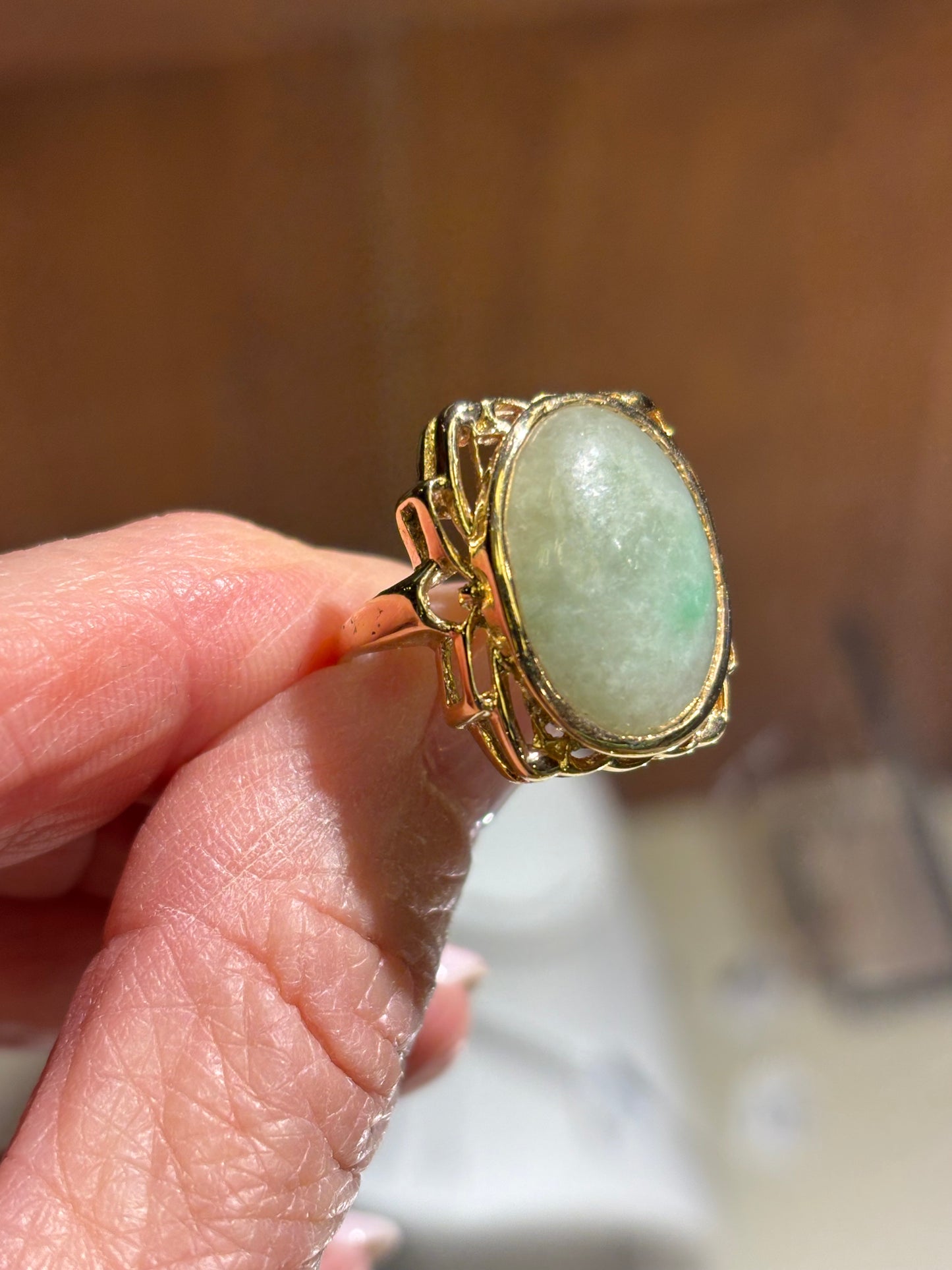 Vintage 14K Yellow Gold Jade Ring - Oval Cabochon Statement Jewelry