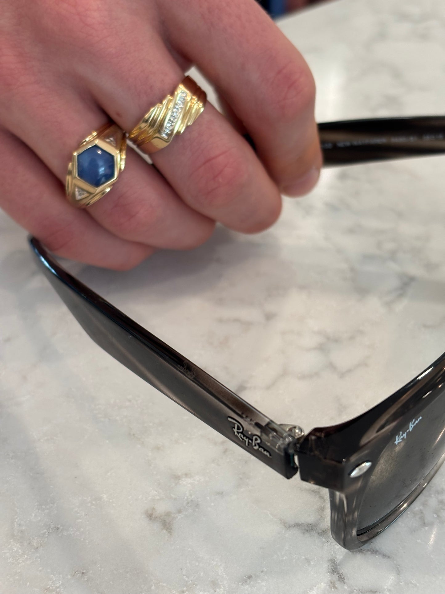 Vintage 10K Gold Synthetic Star Sapphire Men's Ring - Bold Geometric Statement
