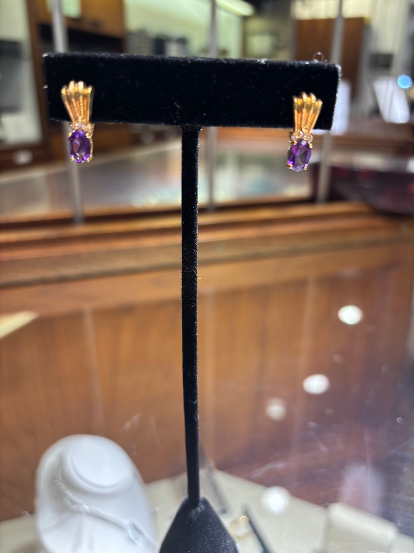 Vintage 14K Yellow Gold Oval Amethyst and Diamond Drop Post Earrings