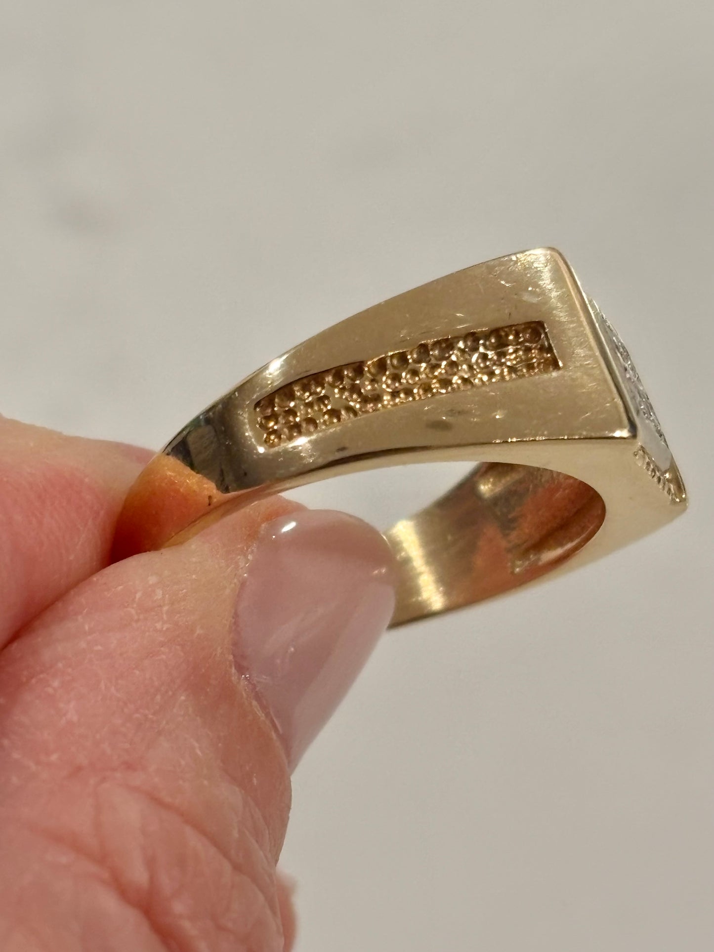 Vintage 14K Gold Square Diamond Cluster Men’s Detailed Ring – Bold Classic Style
