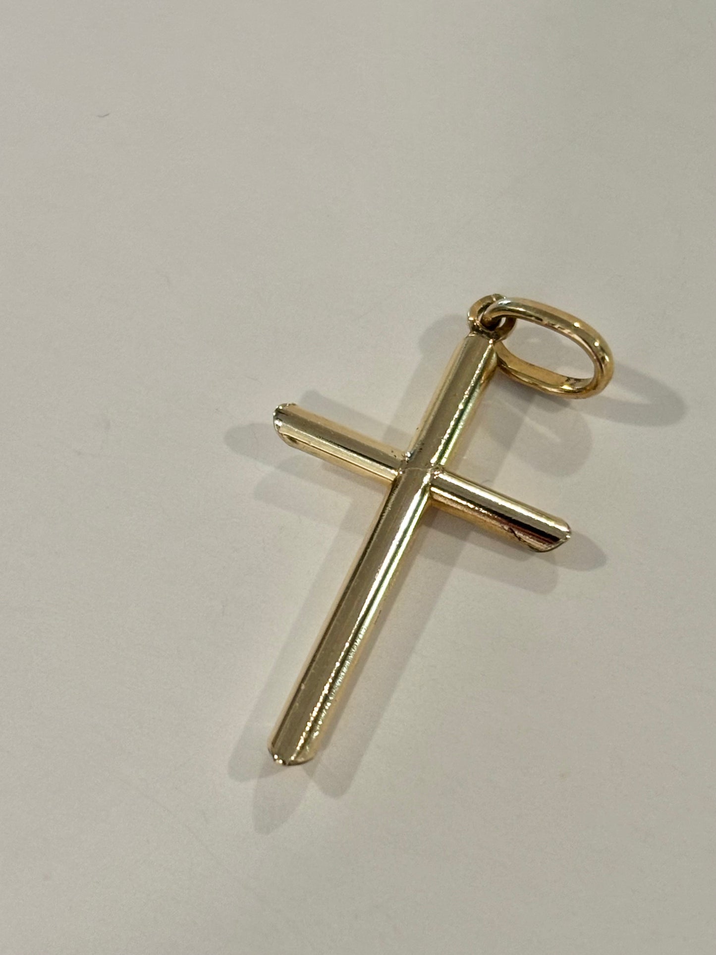 Vintage 10k Yellow Gold Tube Cross Pendant – Minimalist Religious Charm
