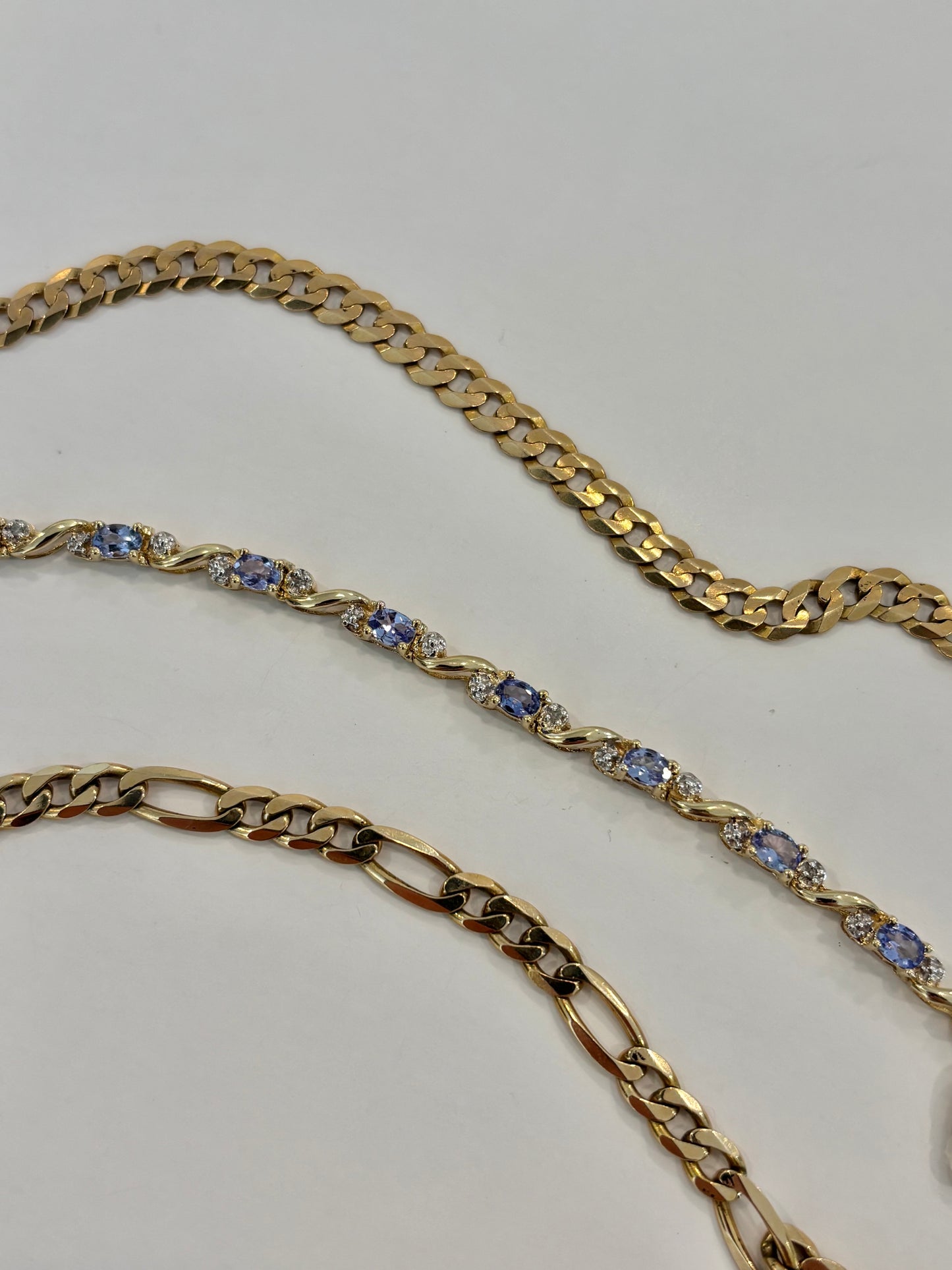 14k Solid Yellow Gold Cuban Curb Link Bracelet -Bold and Luxurious Statement Vintage