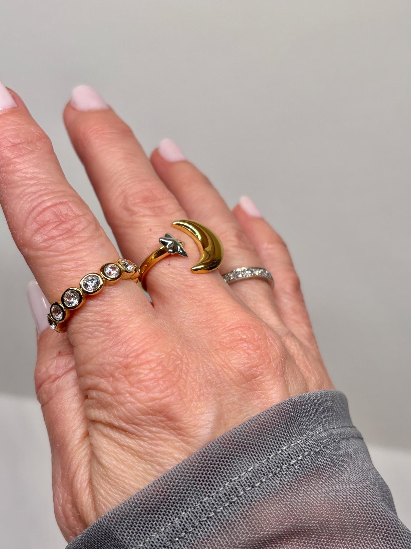 Bezel-Set Cubic Zirconia Eternity Band | 18K Gold Plated Stainless Steel | Stackable Gold Ring