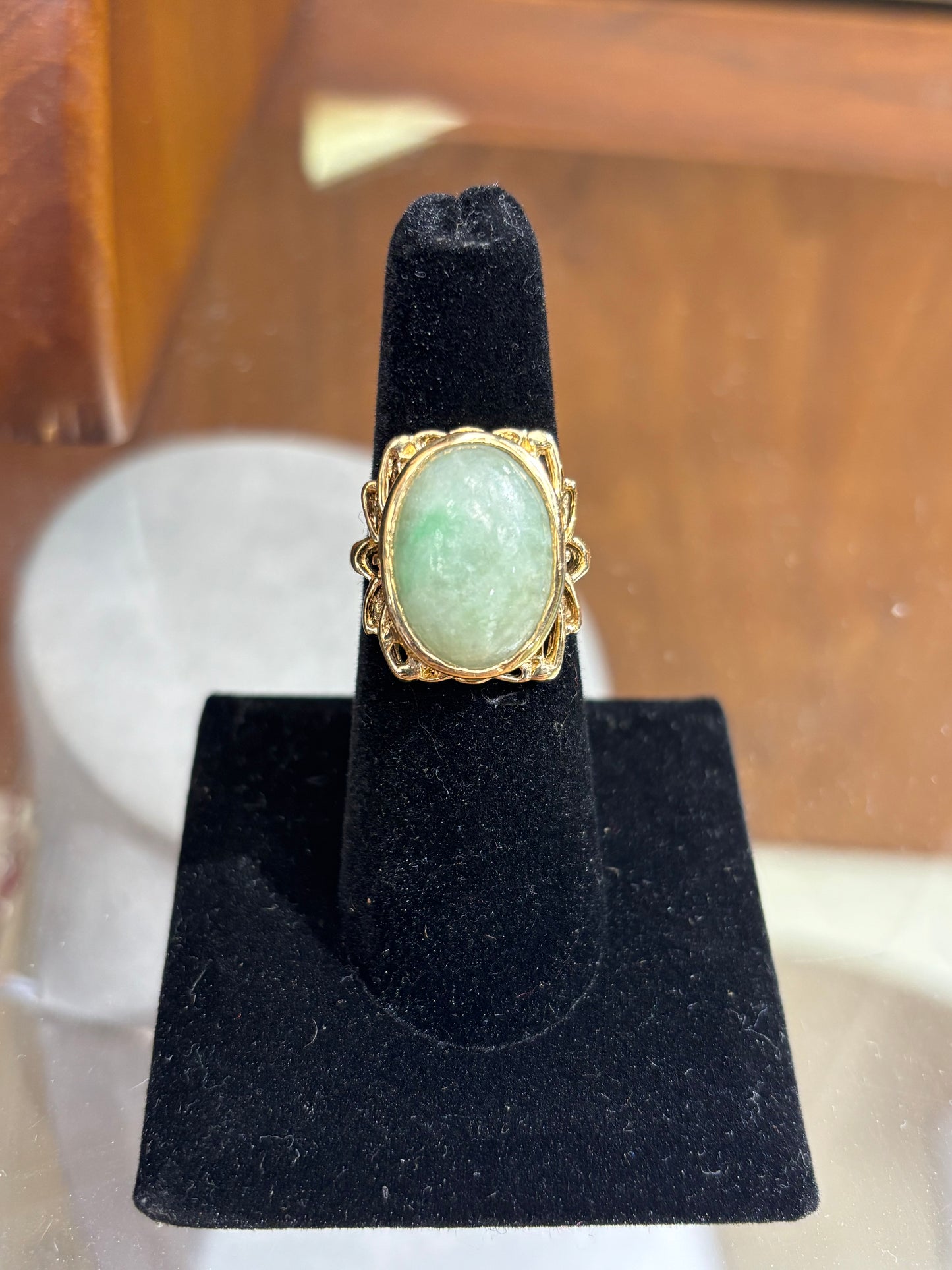 Vintage 14K Yellow Gold Jade Ring - Oval Cabochon Statement Jewelry