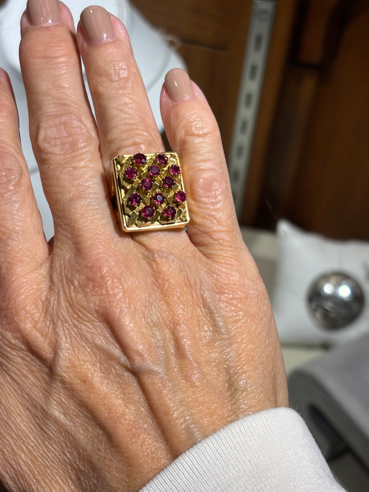 18K Yellow Gold Lattice Ruby Cocktail Ring: Mid-Century Geometric Design