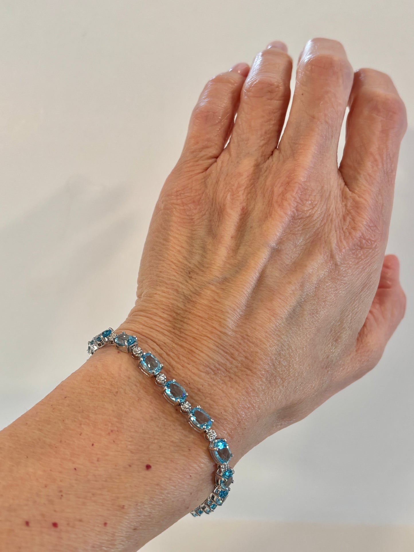Vintage Blue Topaz Bracelet | Oval Blue Gemstone Tennis Bracelet | Elegant Statement Jewelry | Classic Vintage Bracelet