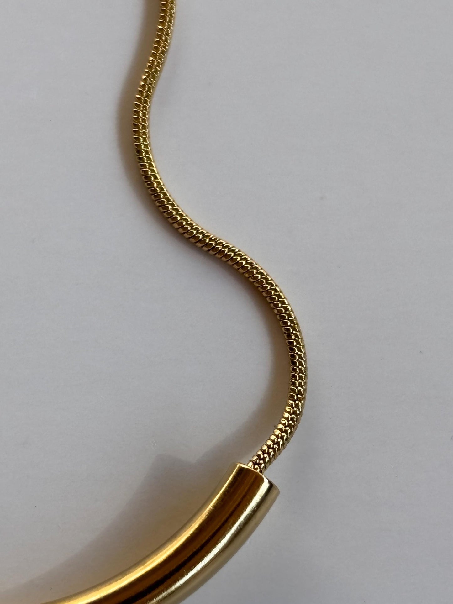 Modern Minalist Gold Trend Necklace