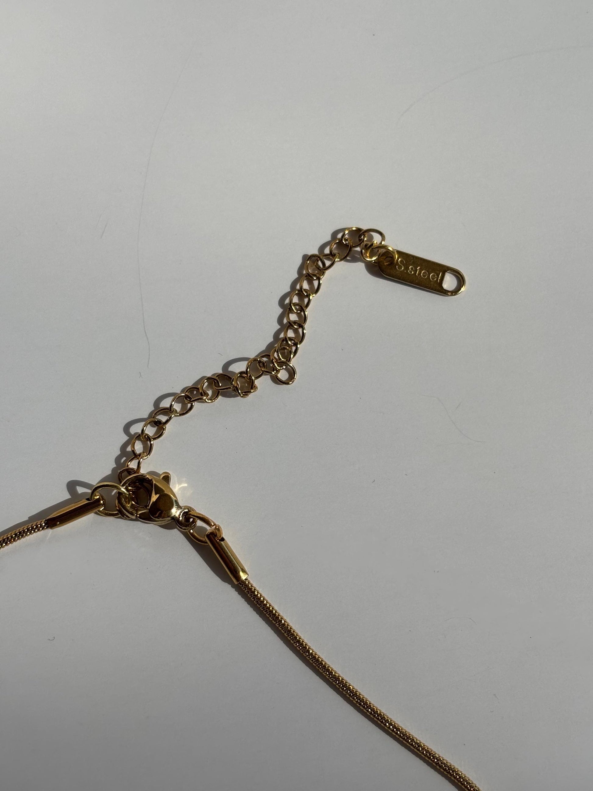 Modern Minalist Gold Trend Necklace