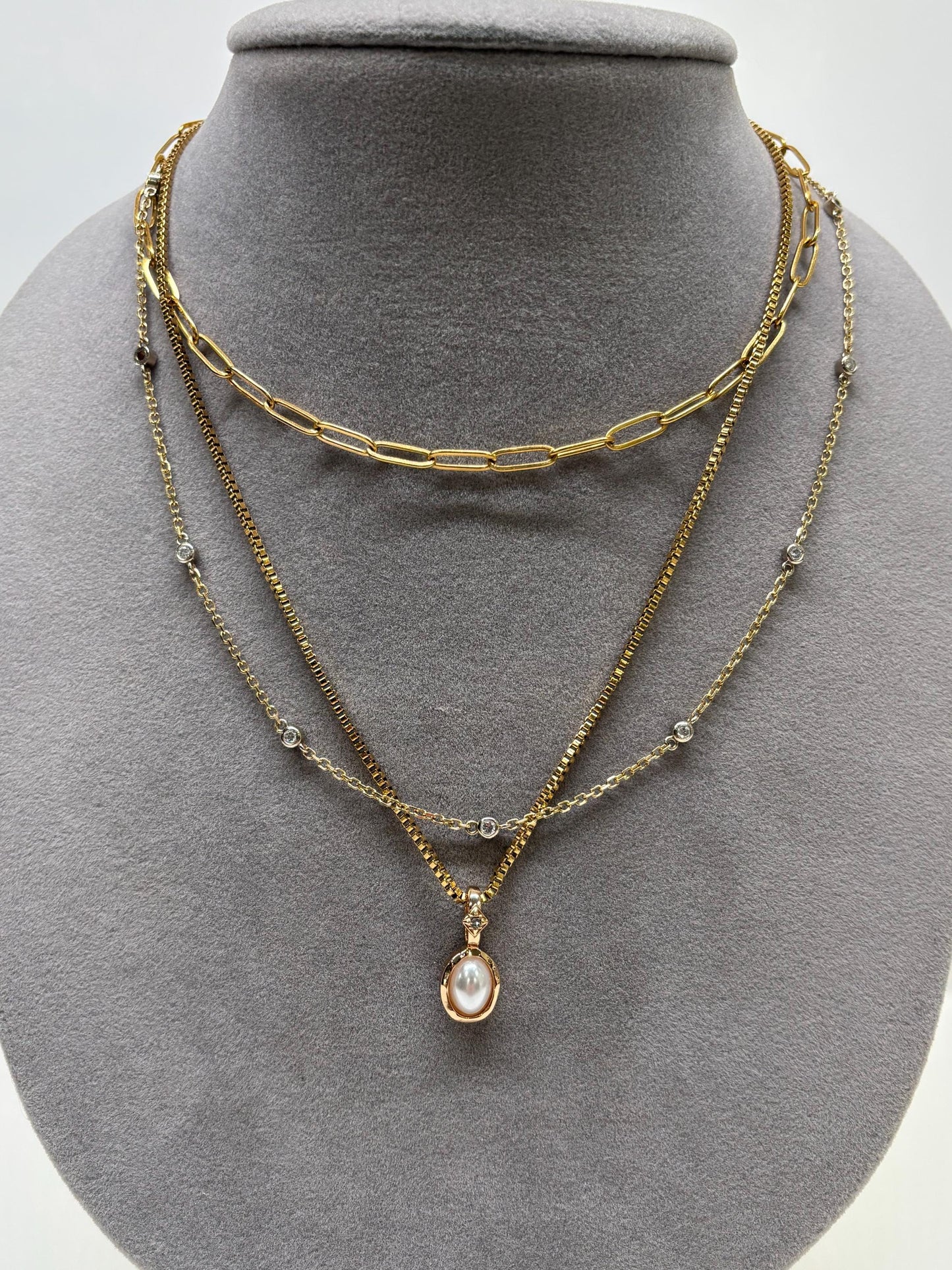 Thin Paperclip Charm Trend Necklace pvd gold plate