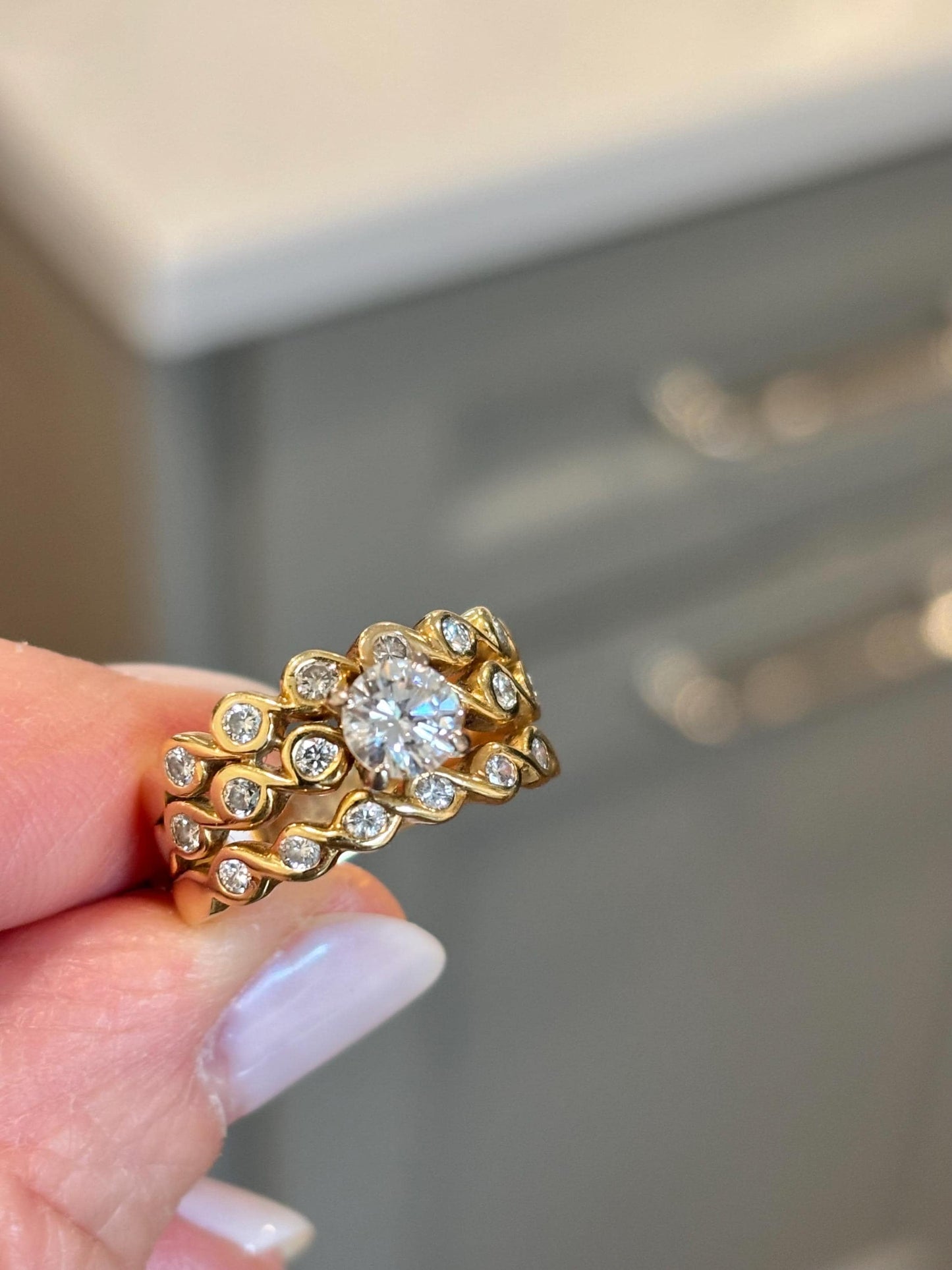 Vintage 18K Yellow Gold Diamond Ring | Braided Band