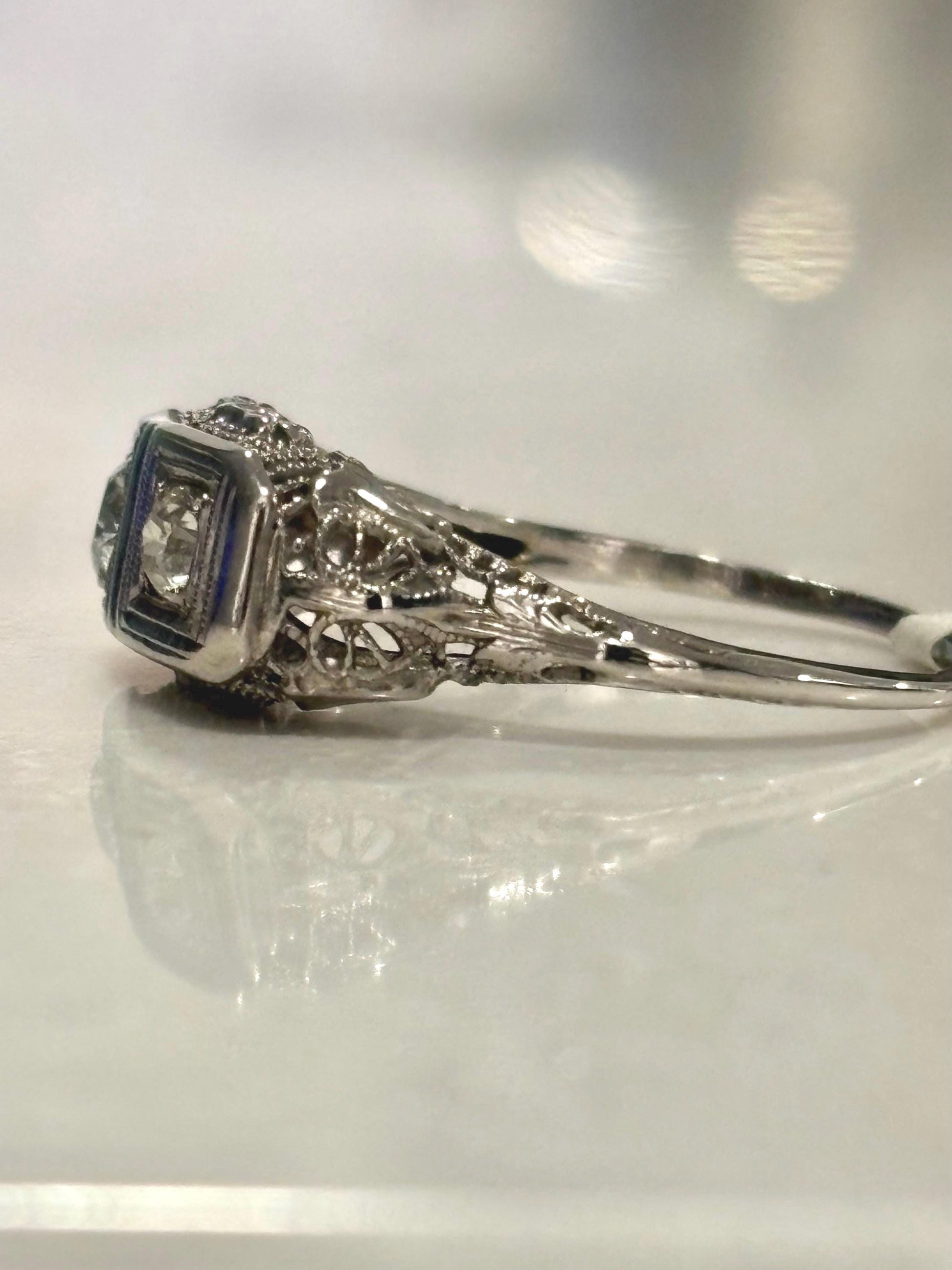 Vintage ‘20s Double Diamond  Ring 18k