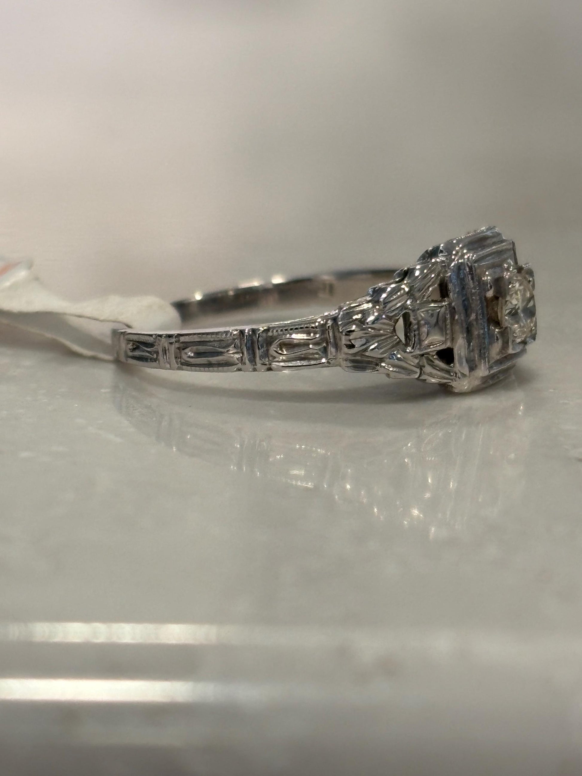 Vintage 30’s Diamond Wedding Ring 18k white gold