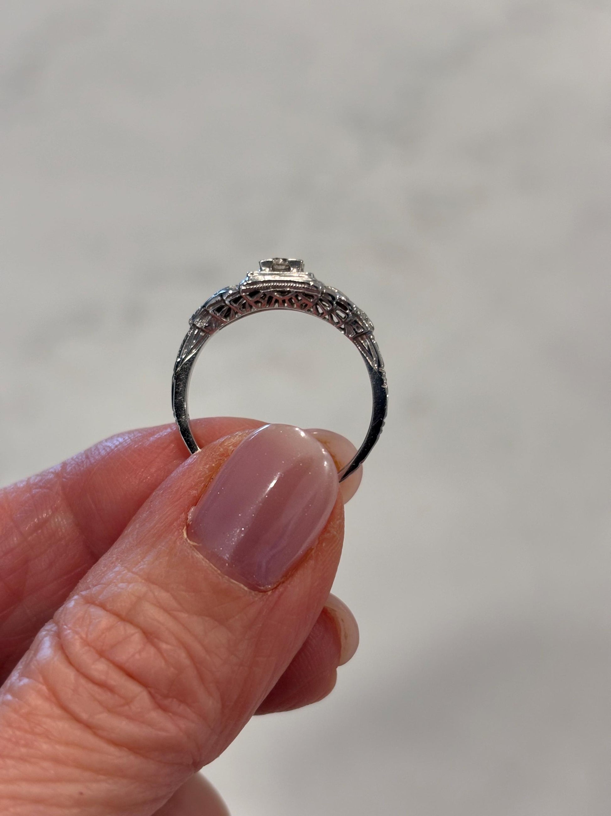 Vintage 30’s Diamond Wedding Ring 18k white gold