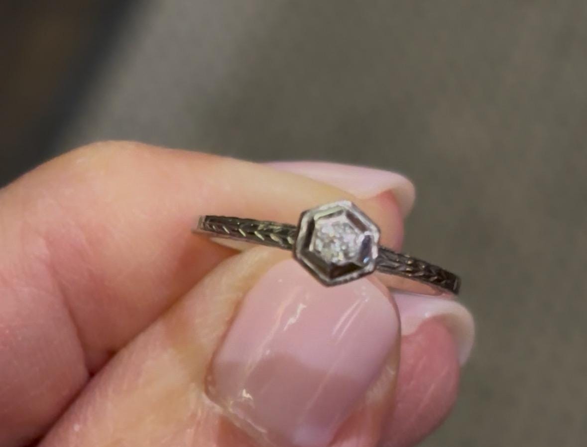 Vintage Art Deco Dainty Diamond Ring 14k