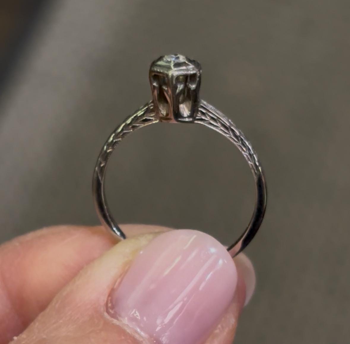 Vintage Art Deco Dainty Diamond Ring 14k