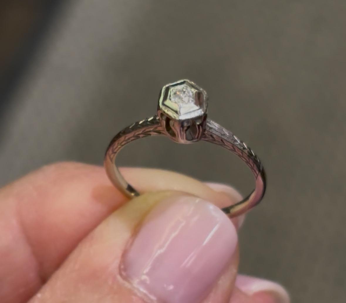 Vintage Art Deco Dainty Diamond Ring 14k