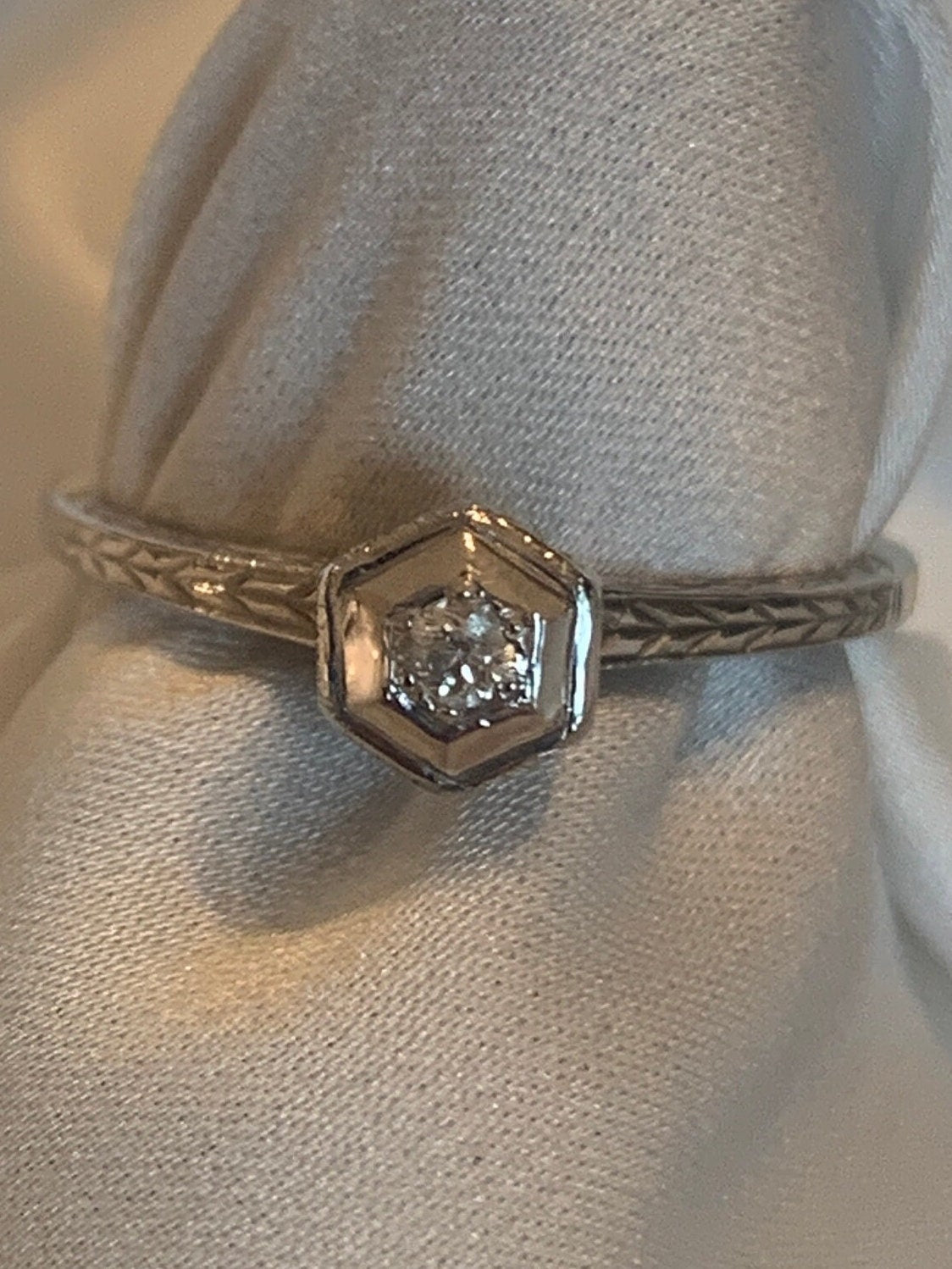 Vintage Art Deco Dainty Diamond Ring 14k