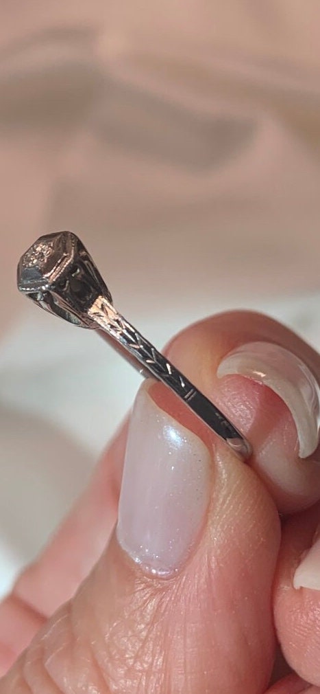Vintage Art Deco Dainty Diamond Ring 14k