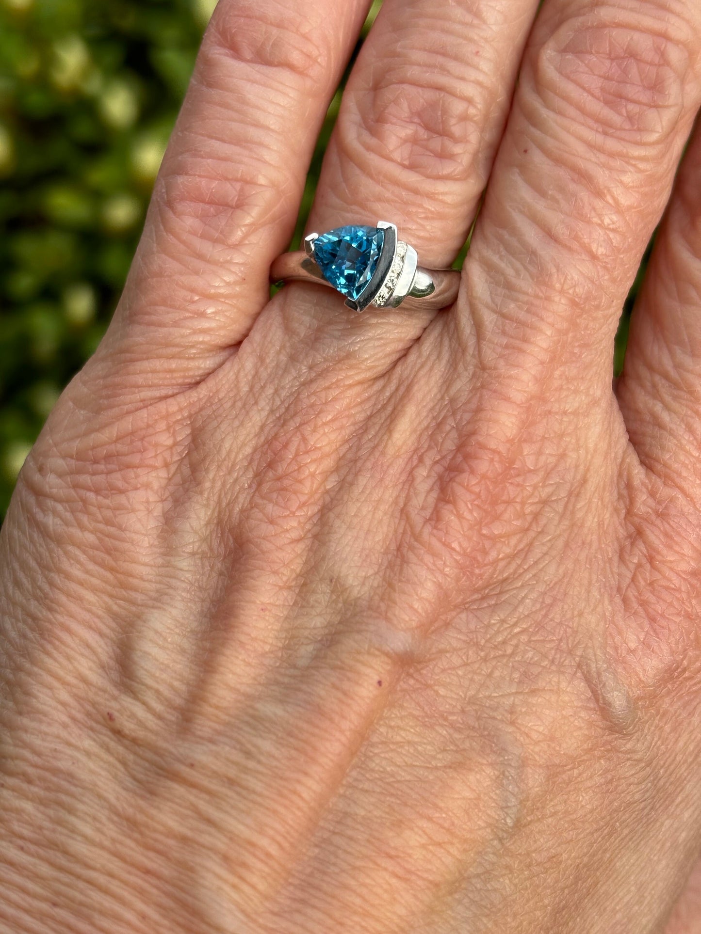 Vintage Blue Topaz Trillion Cut Diamond Accents Ring 14K White Gold