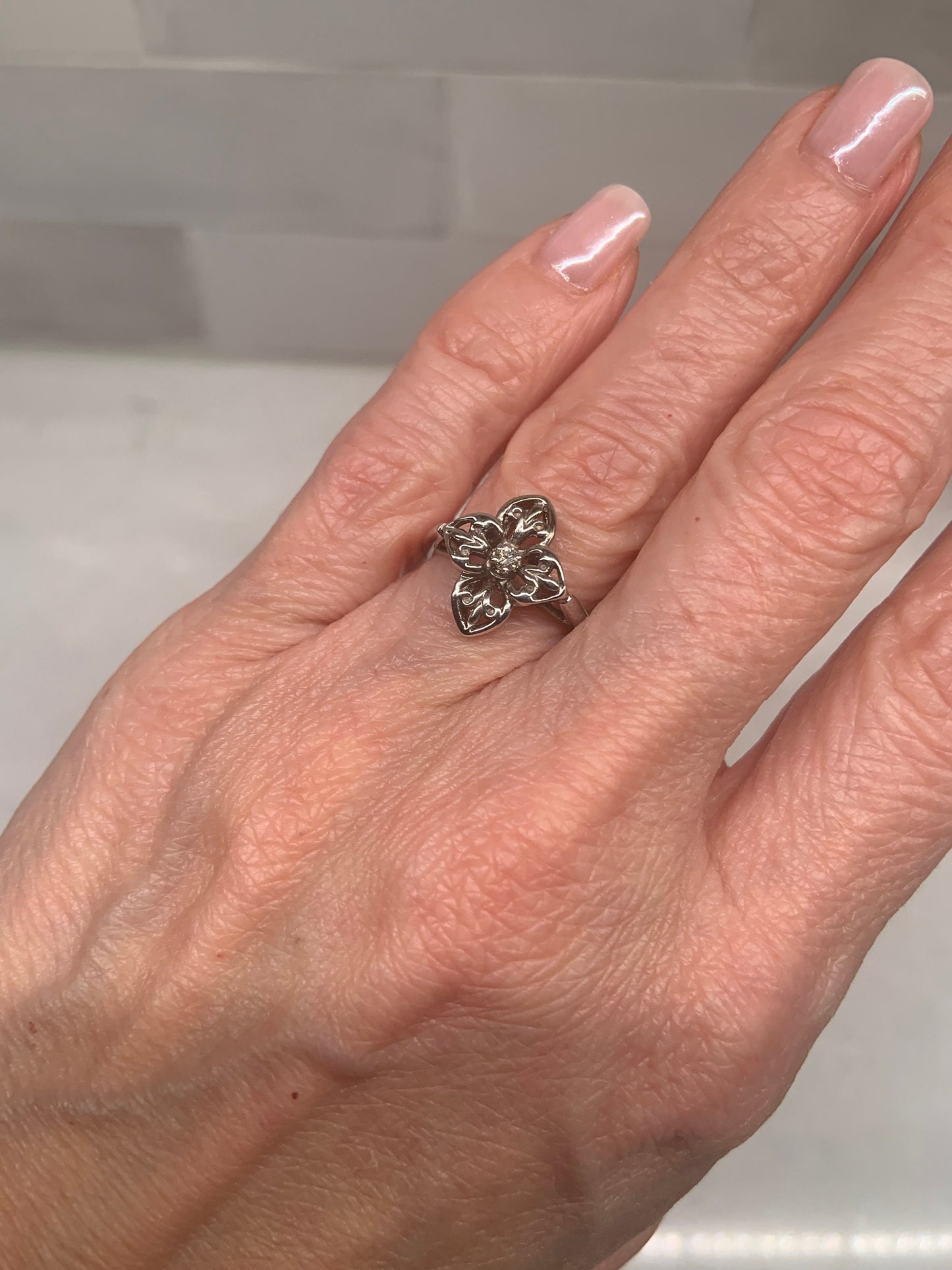 Vintage Dainty Diamond Floral Ring 10k