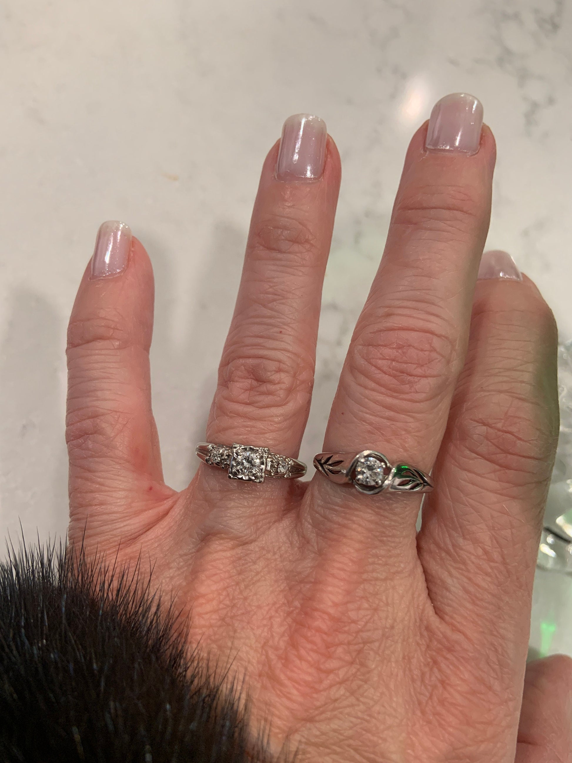 Vintage Dainty Diamond Ring Detailed Band 14K