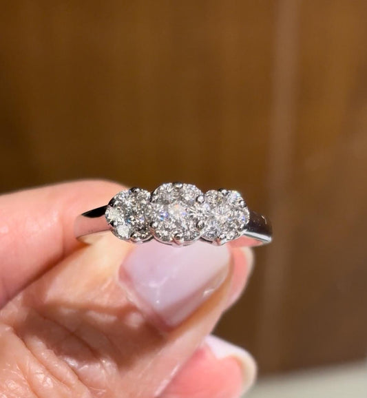 Vintage Diamond Cluster Ring 14K