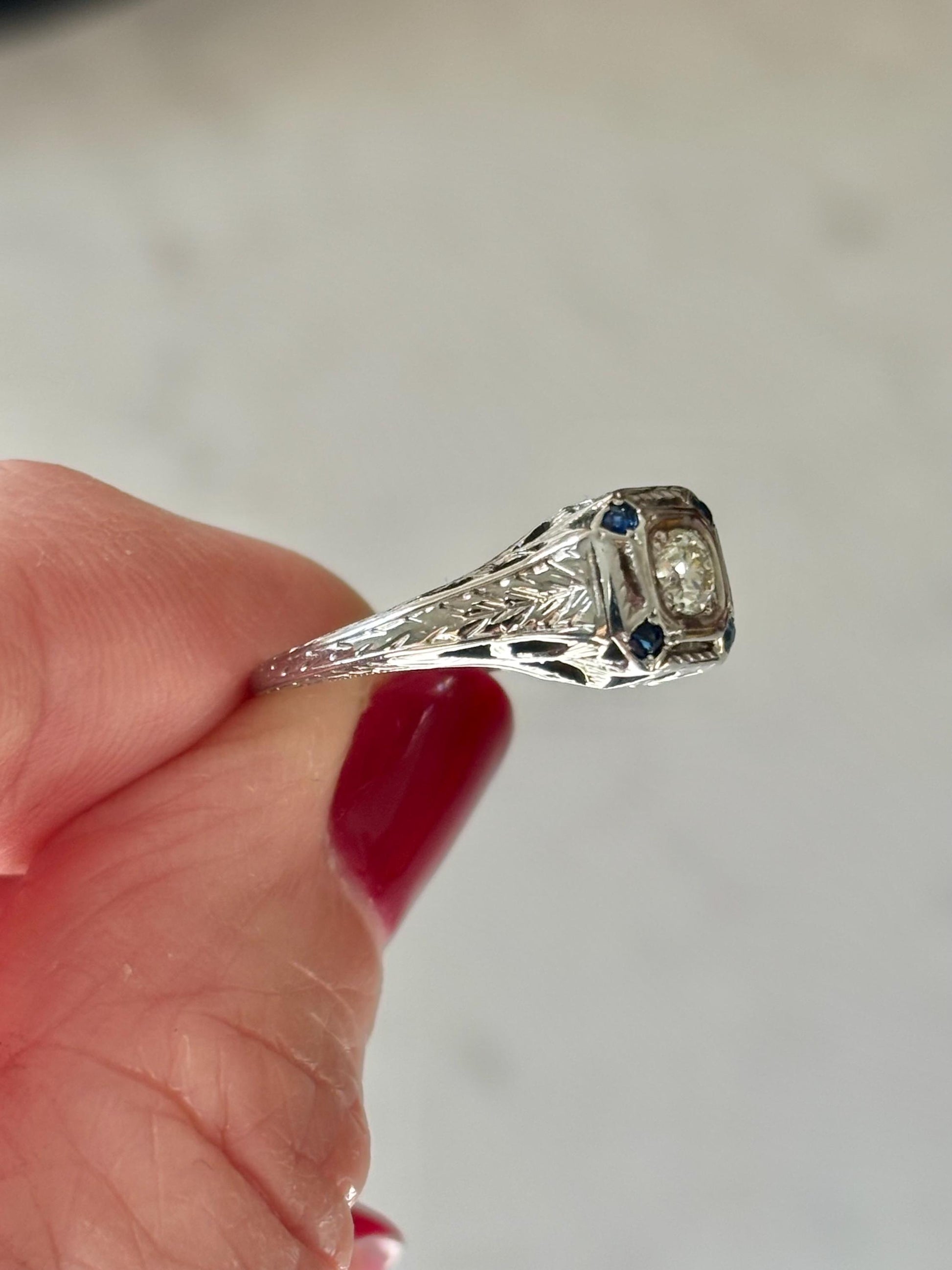 Vintage Diamond Sapphire Accent Ring 18K
