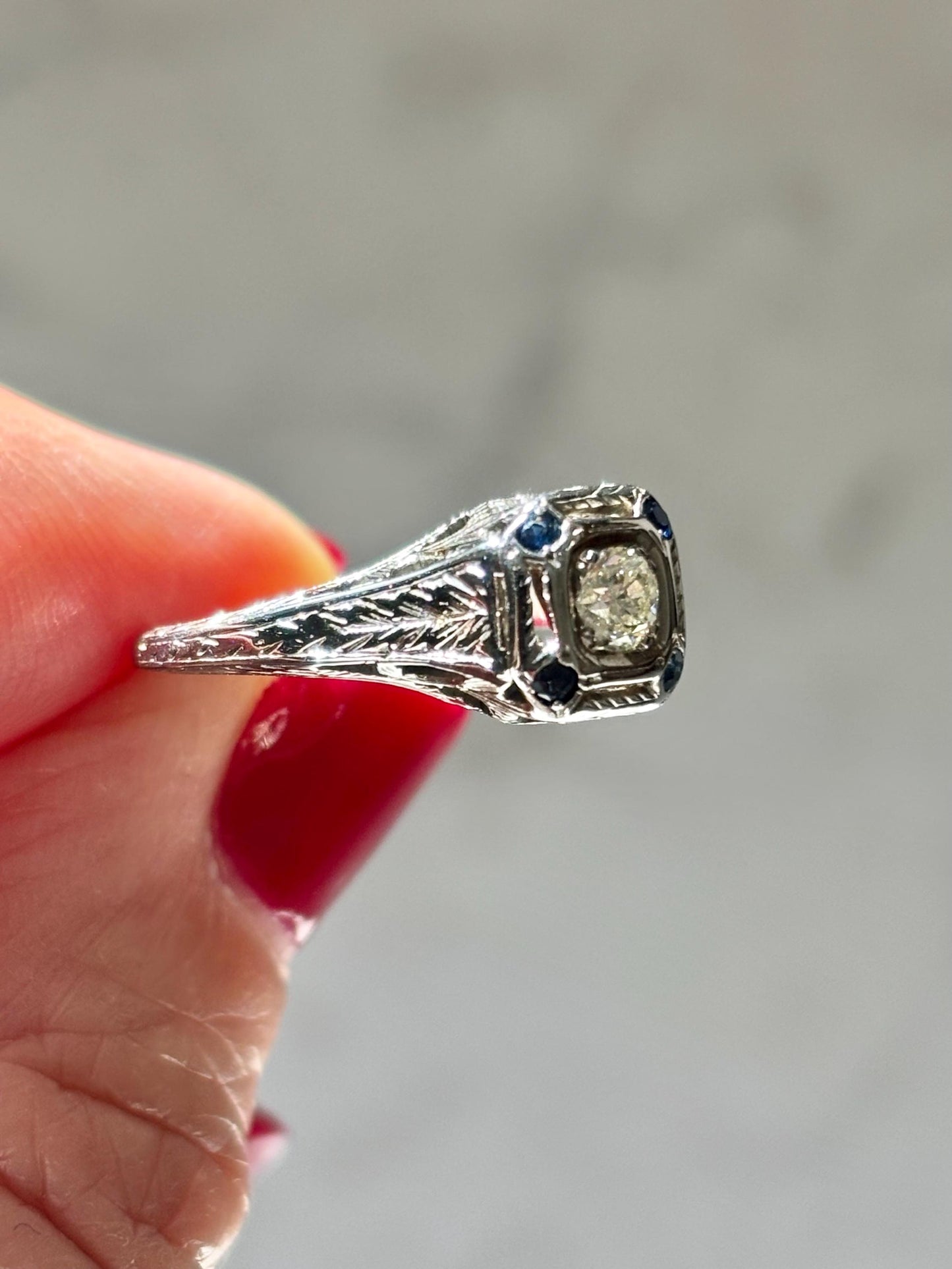 Vintage Diamond Sapphire Accent Ring 18K