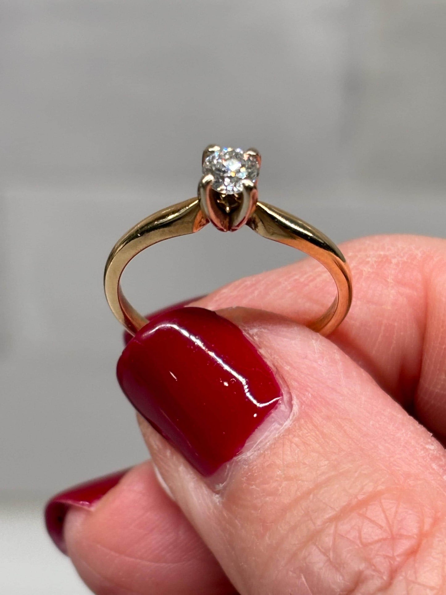 Vintage Diamond Solitaire Engagement Ring 14k