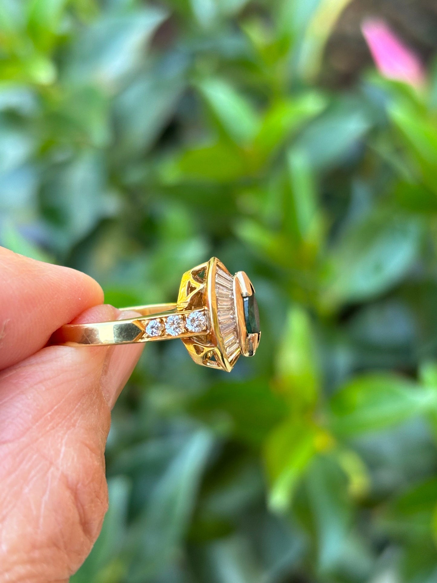 Vintage Emerald & Diamond baguette 18k  Ring