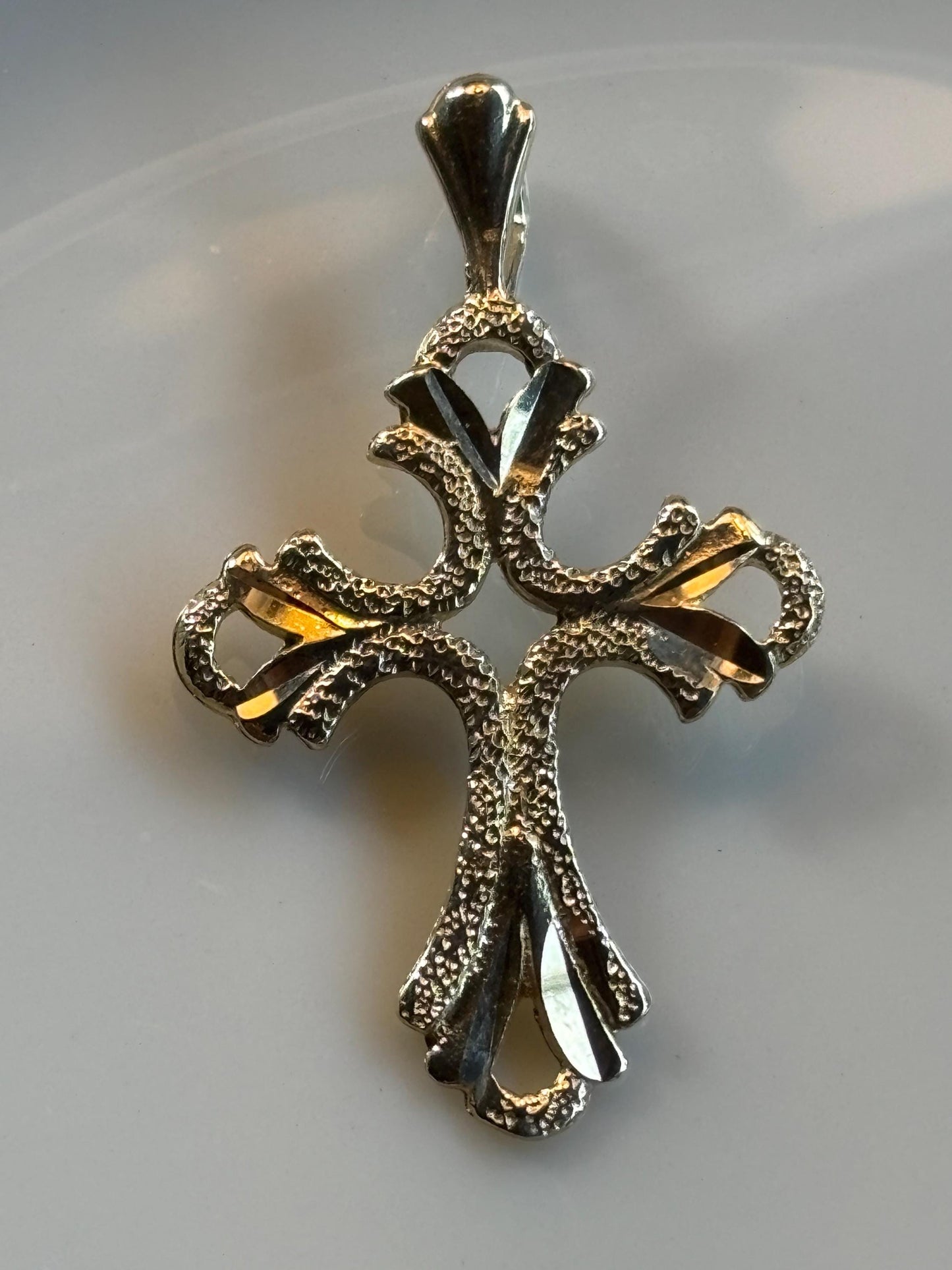 Vintage Gold Cross Pendant 14K