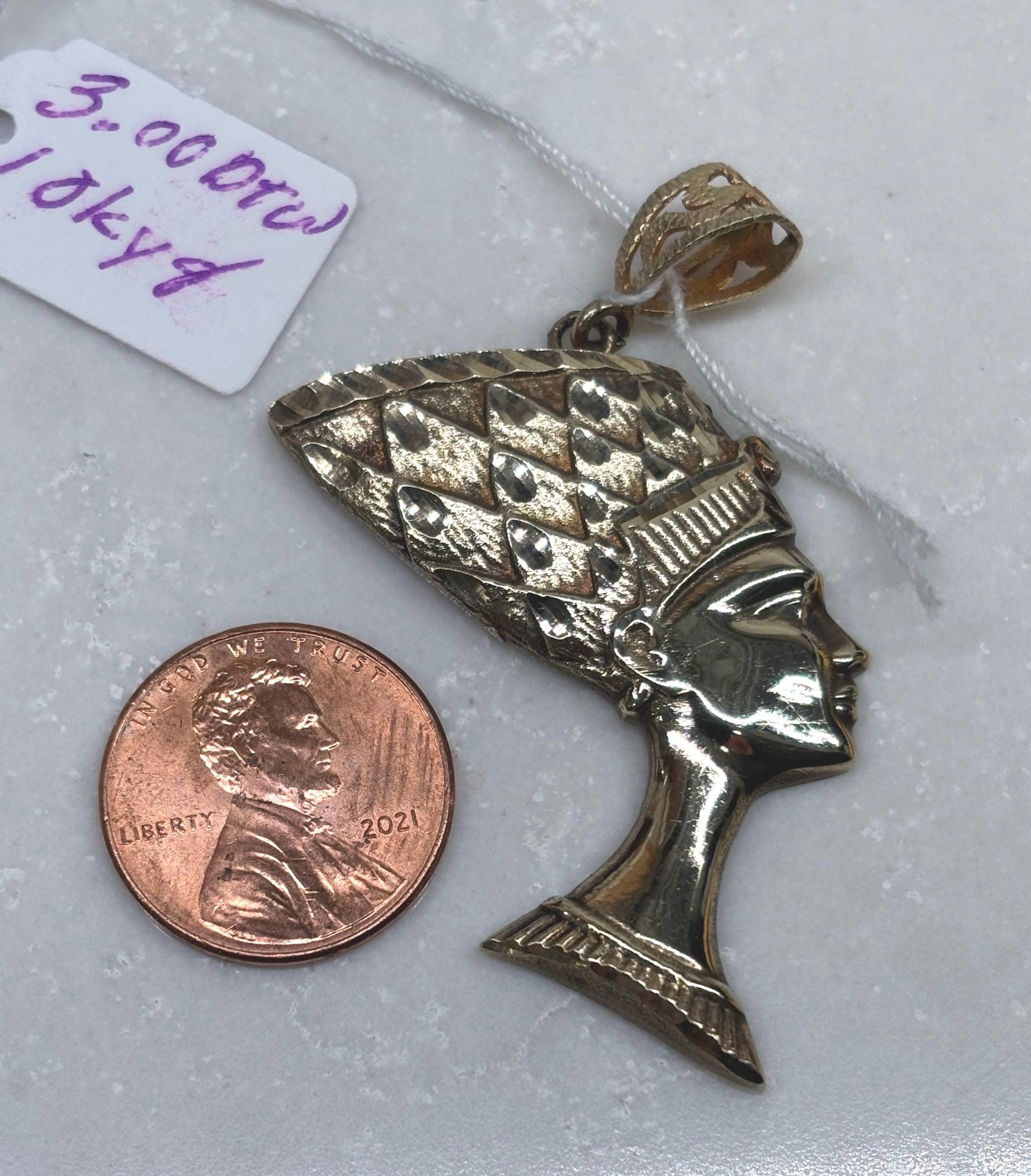 Vintage Nefertiti Large Pendant 10k
